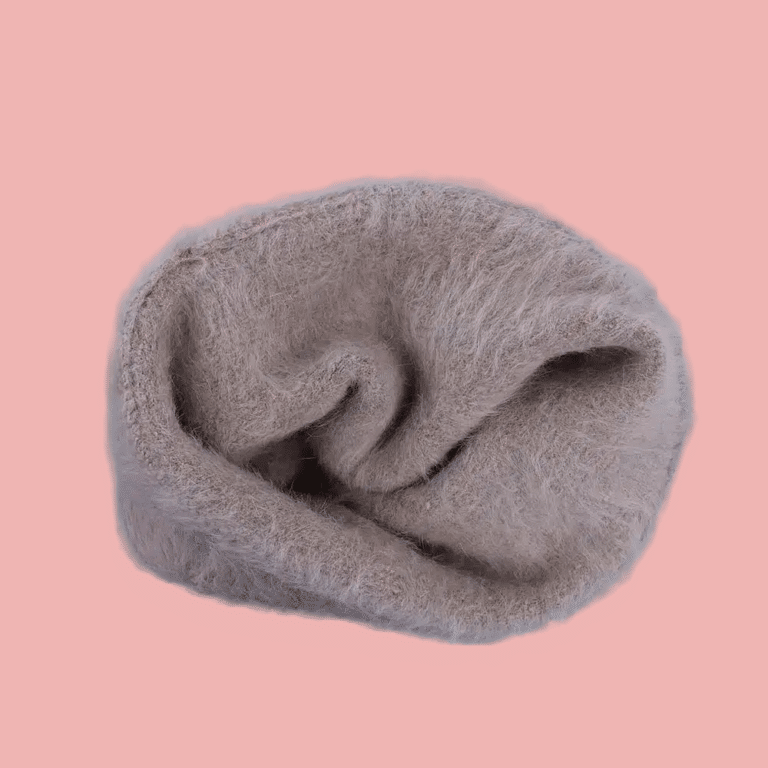 1129542105-Photoroom