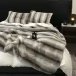 Plaid fausse fourrure gris 5