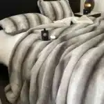 Plaid fausse fourrure gris 4