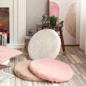 Coussin chaise moumoute rond