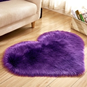 Tapis coeur violet
