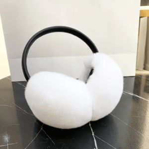 Cache oreille blanc fourrure