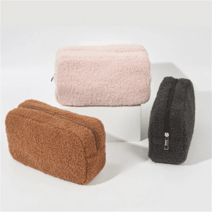 Trousse maquillage moumoute