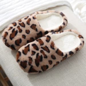 Pantoufle femme leopard