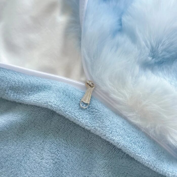 Sad570218d9554c7c8871483876795b9